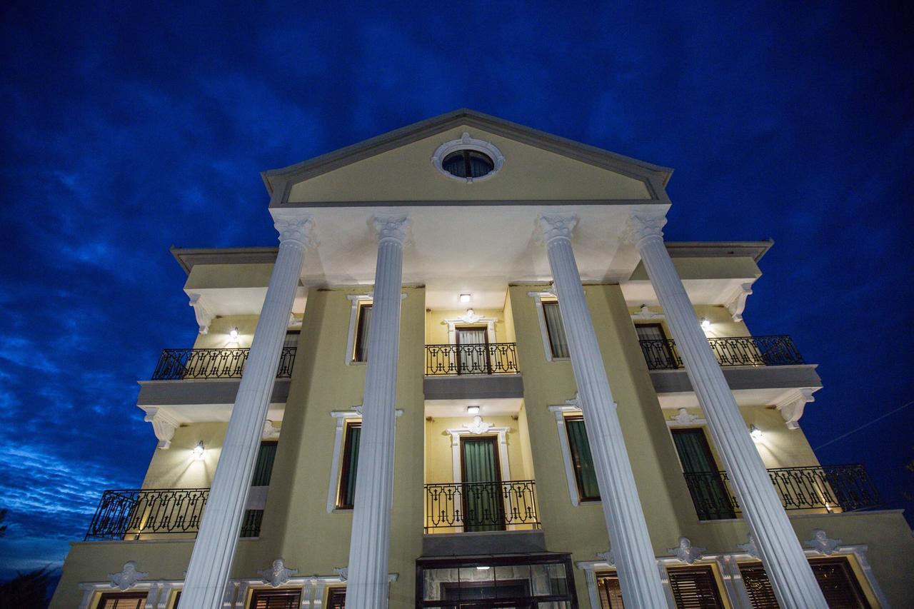 "L'Art De Vivre" Resort Korce Exterior photo